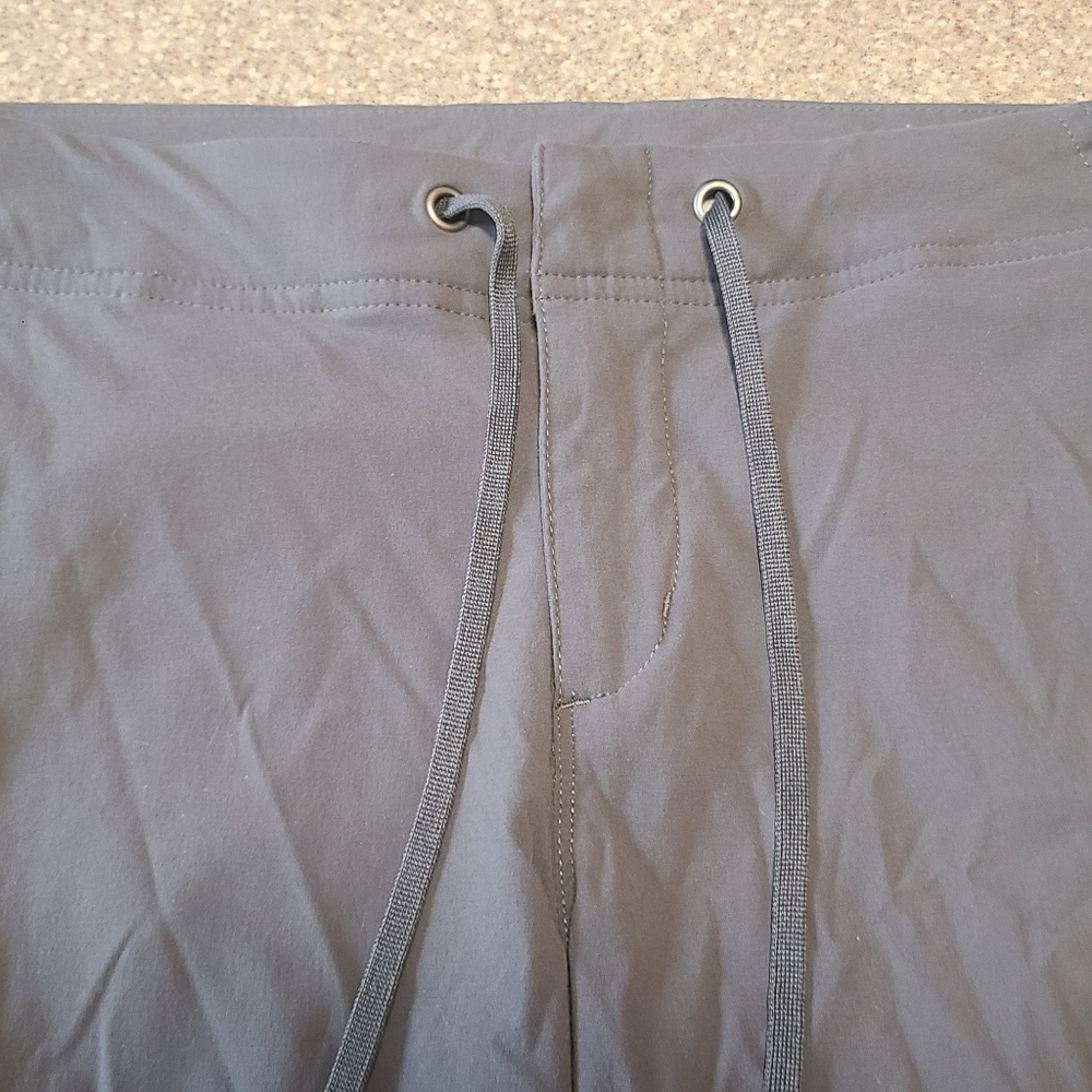 Womens Columbia Capri Size 10 - Picture 3 of 5